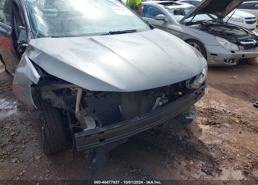 2019 NISSAN SENTRA SR VIN: 3N1AB7AP7KY317207