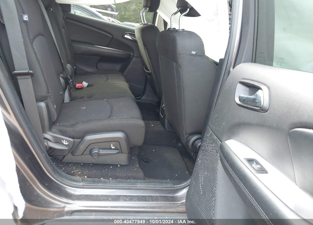 2019 DODGE JOURNEY SE VIN: 3C4PDCBG0KT868701