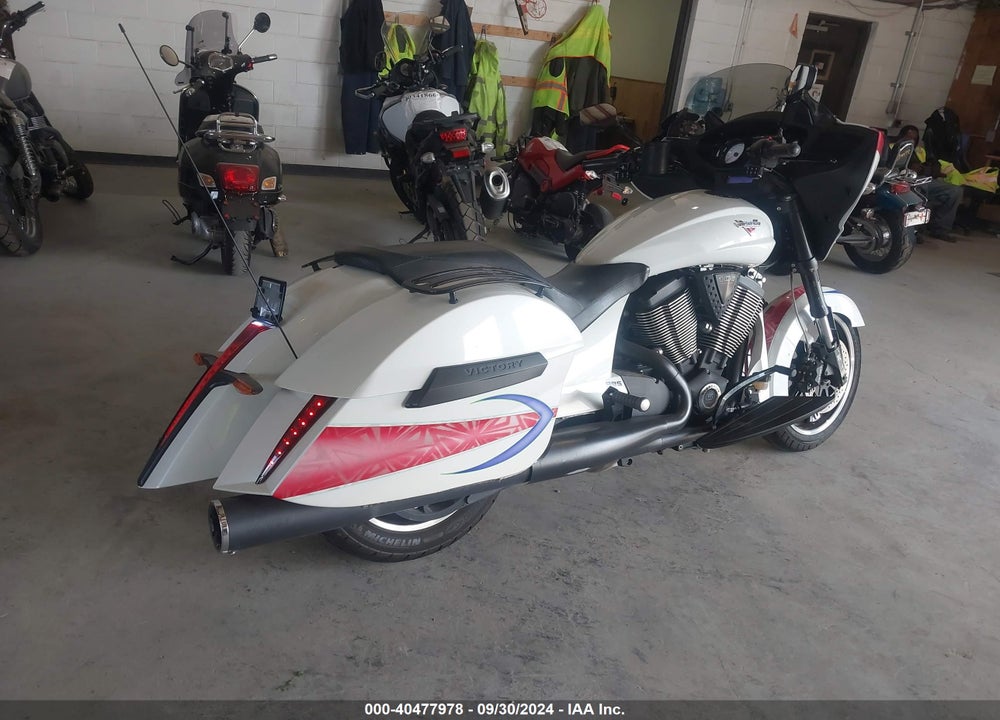2014 VICTORY MOTORCYCLES CROSS COUNTRY VIN: 5VPDW36N4E3033207