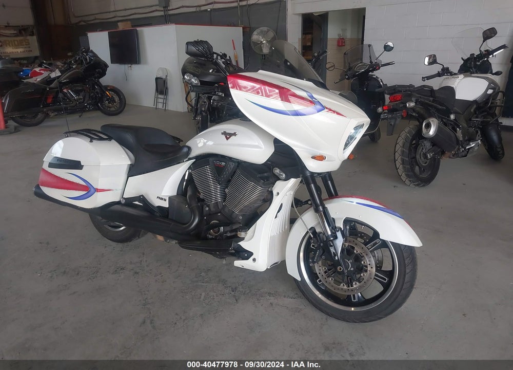 2014 VICTORY MOTORCYCLES CROSS COUNTRY VIN: 5VPDW36N4E3033207