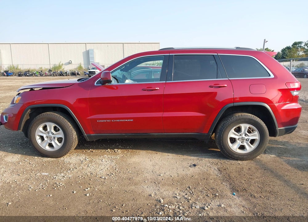 2015 JEEP GRAND CHEROKEE LAREDO VIN: 1C4RJFAG4FC115274