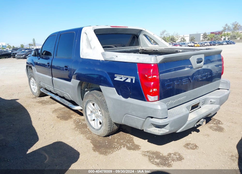 2002 CHEVROLET AVALANCHE 1500 VIN: 3GNEK13T62G121438