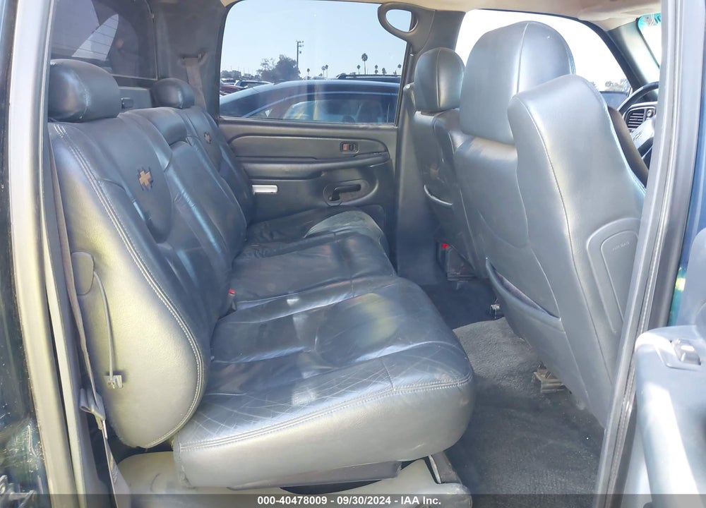 2002 CHEVROLET AVALANCHE 1500 VIN: 3GNEK13T62G121438