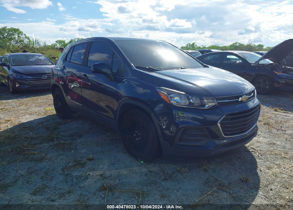 2018 CHEVROLET TRAX LS VIN: 3GNCJKSB5JL167602