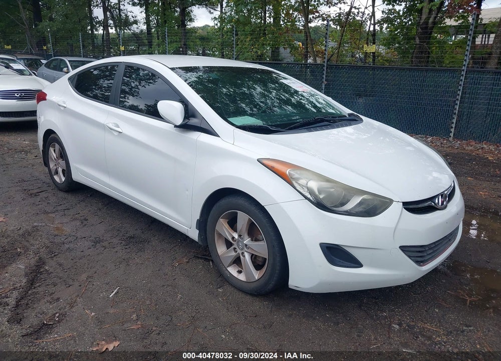 2013 HYUNDAI ELANTRA GLS VIN: 5NPDH4AE6DH432953