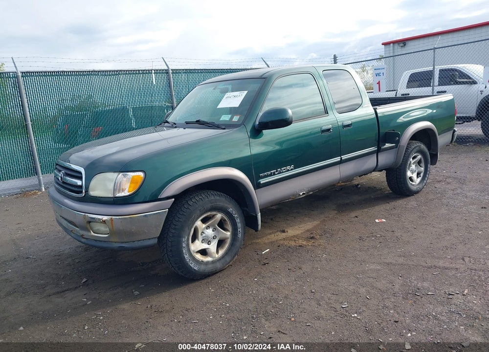 2002 TOYOTA TUNDRA LTD V8 VIN: 5TBBT48102S287675