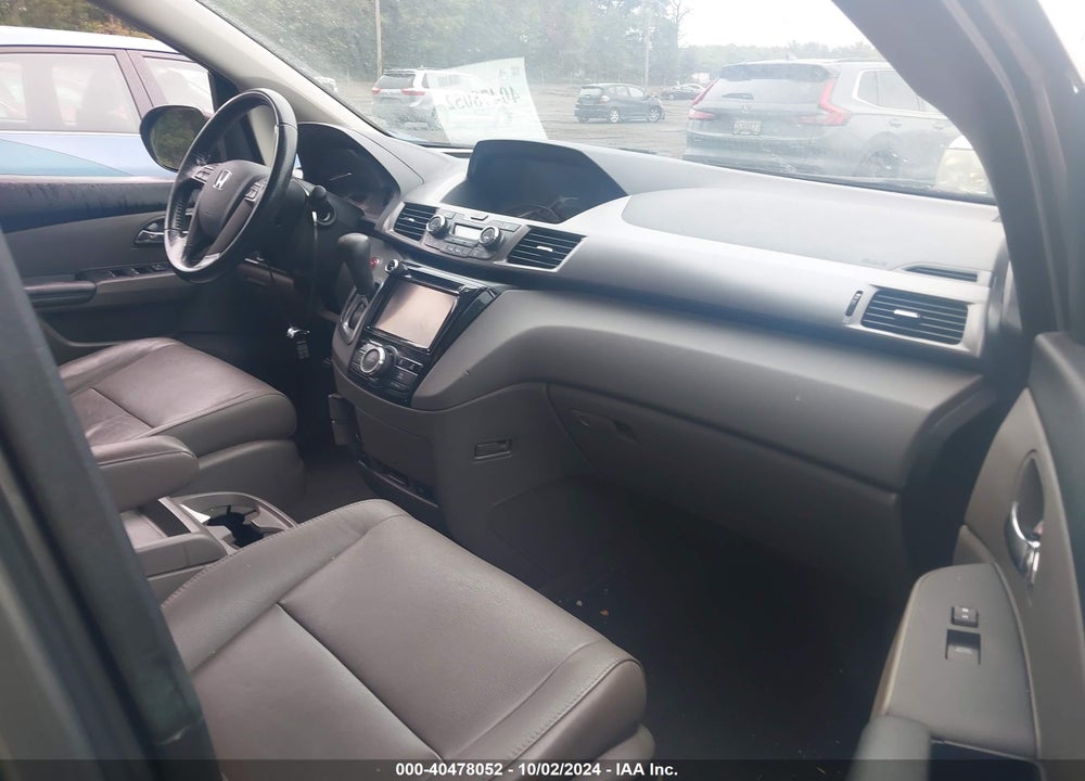 2015 HONDA ODYSSEY EX-L VIN: 5FNRL5H65FB077042
