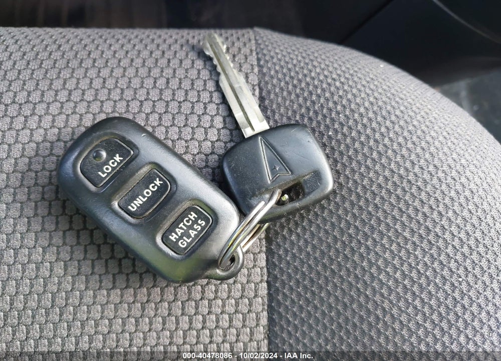 2006 PONTIAC VIBE VIN: 5Y2SM65886Z409737