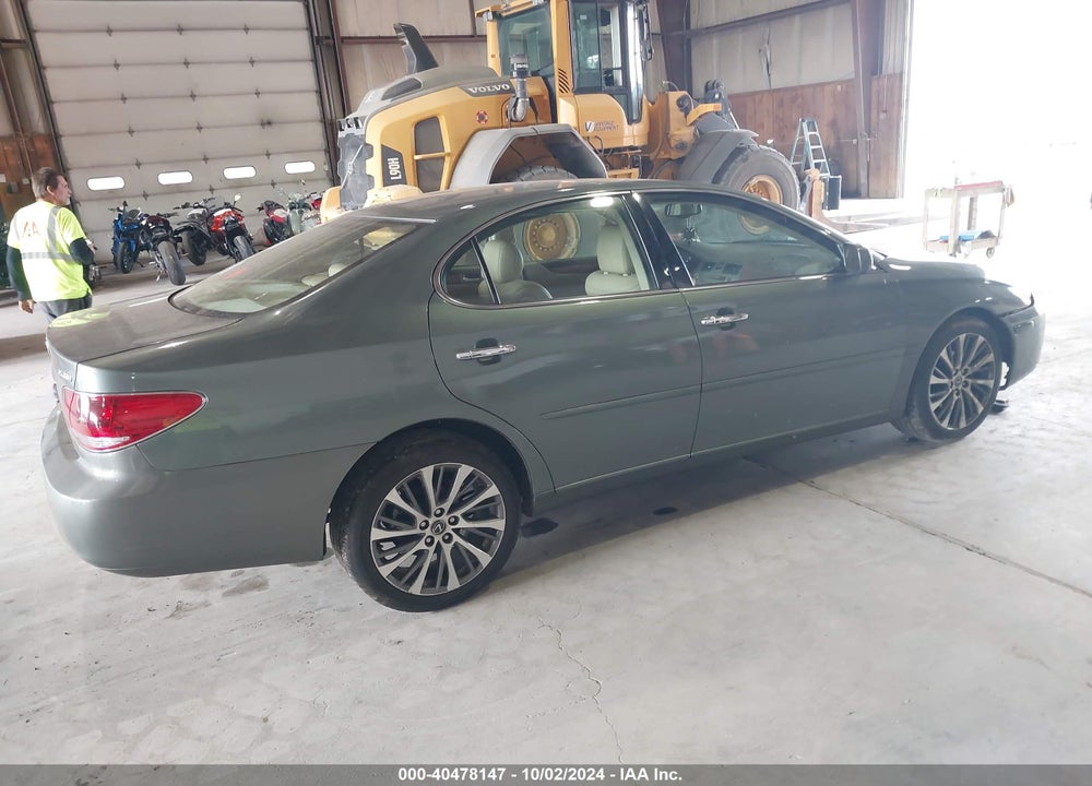 2005 LEXUS ES 330 VIN: JTHBA30G955111126
