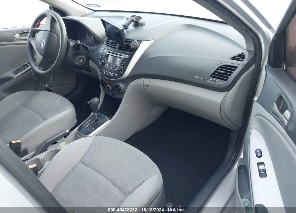 2015 HYUNDAI ACCENT GLS VIN: KMHCT4AE4FU920426