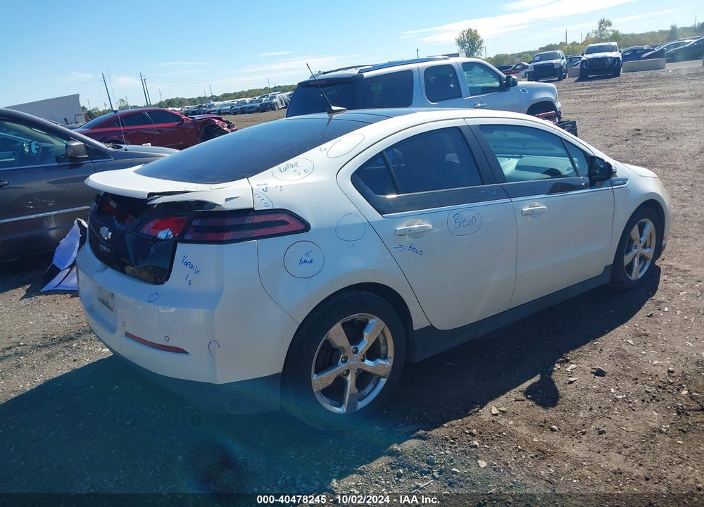 2012 CHEVROLET VOLT VIN: 1G1RD6E44CU103261