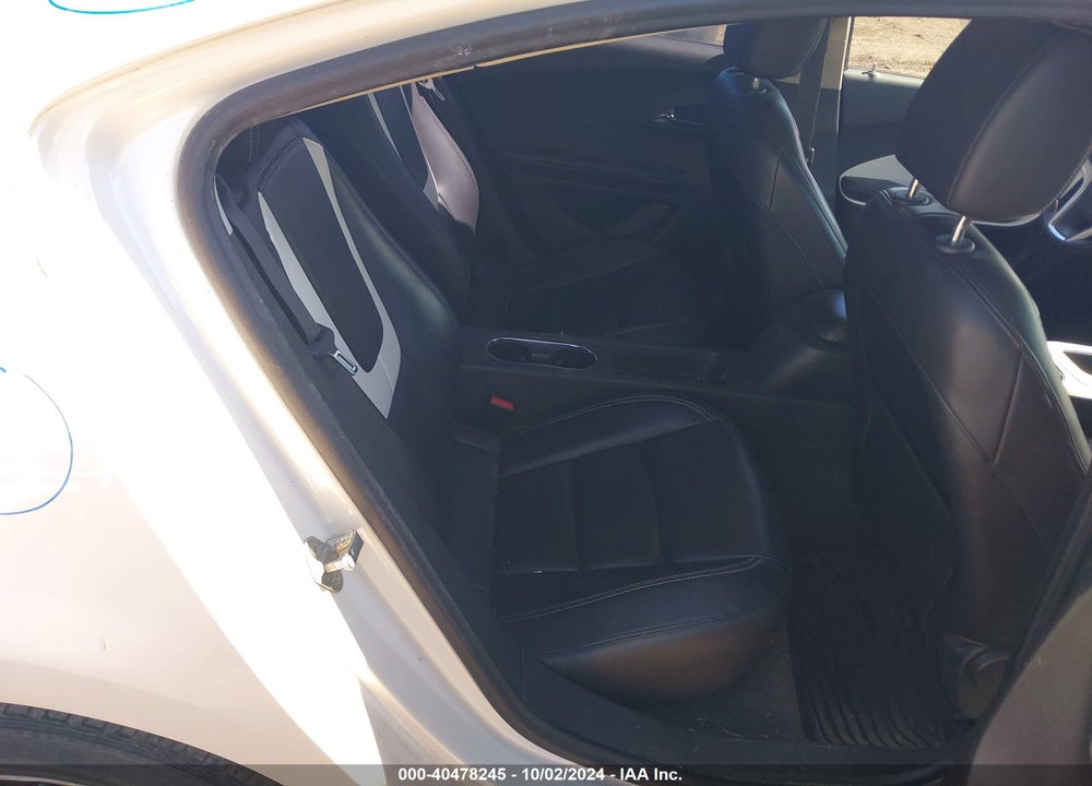2012 CHEVROLET VOLT VIN: 1G1RD6E44CU103261