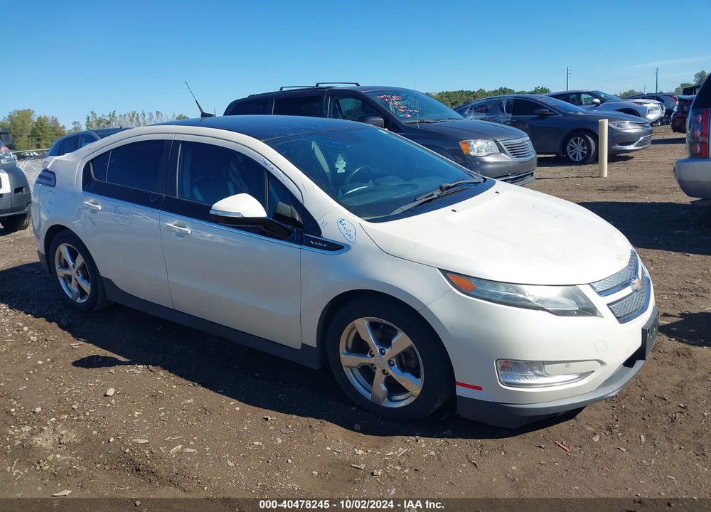 2012 CHEVROLET VOLT VIN: 1G1RD6E44CU103261