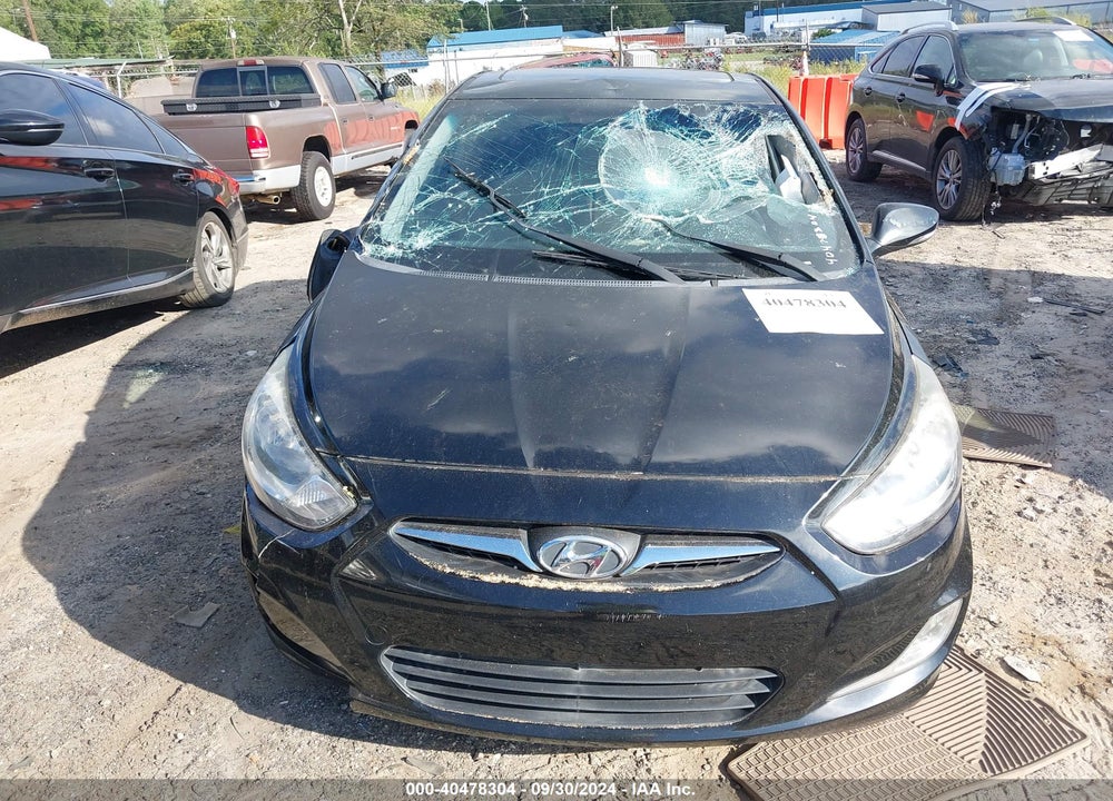 2013 HYUNDAI ACCENT SE VIN: KMHCU5AE9DU067151