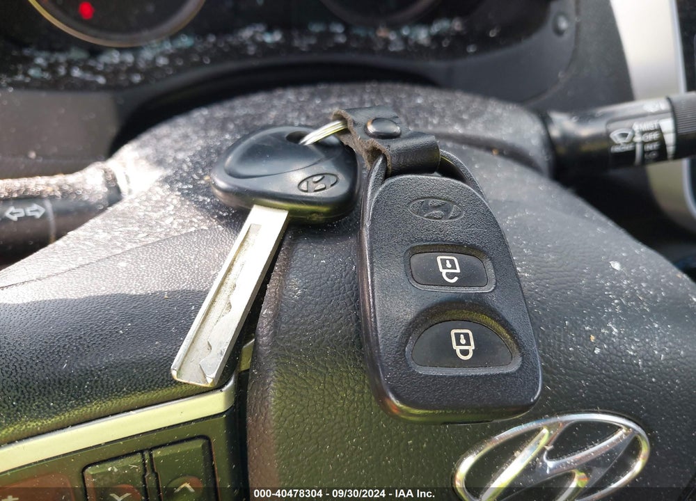 2013 HYUNDAI ACCENT SE VIN: KMHCU5AE9DU067151