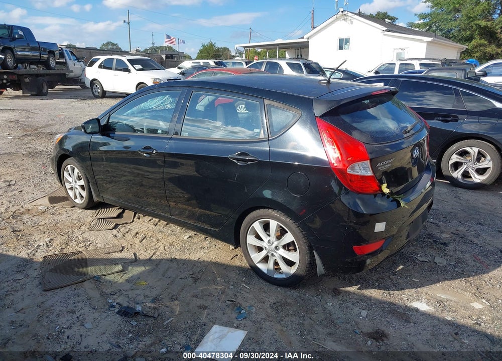 2013 HYUNDAI ACCENT SE VIN: KMHCU5AE9DU067151