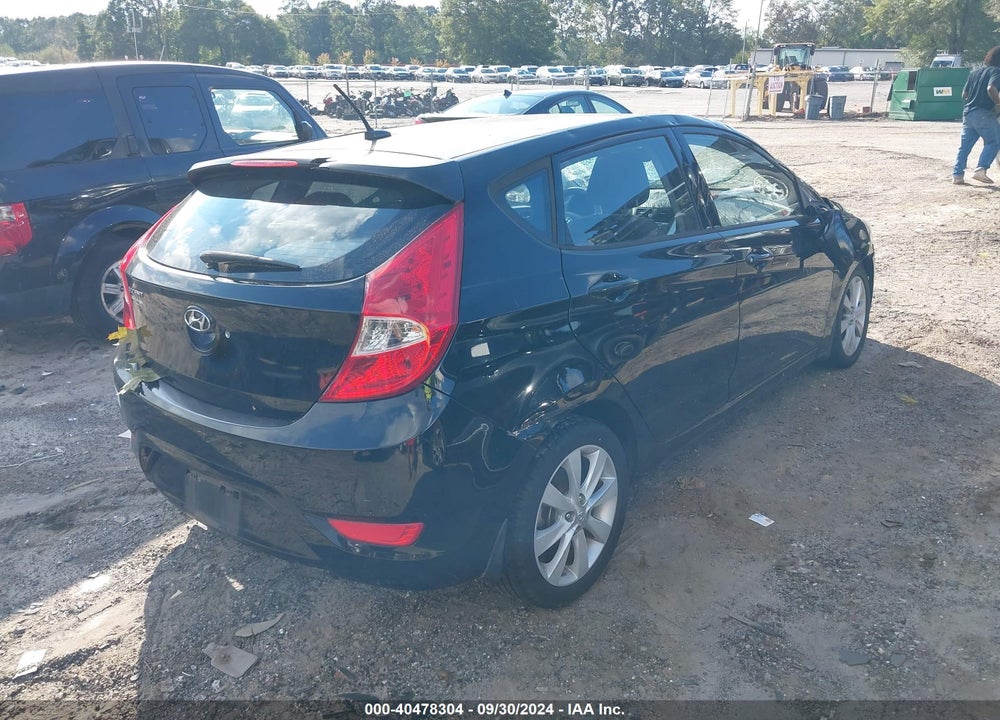 2013 HYUNDAI ACCENT SE VIN: KMHCU5AE9DU067151