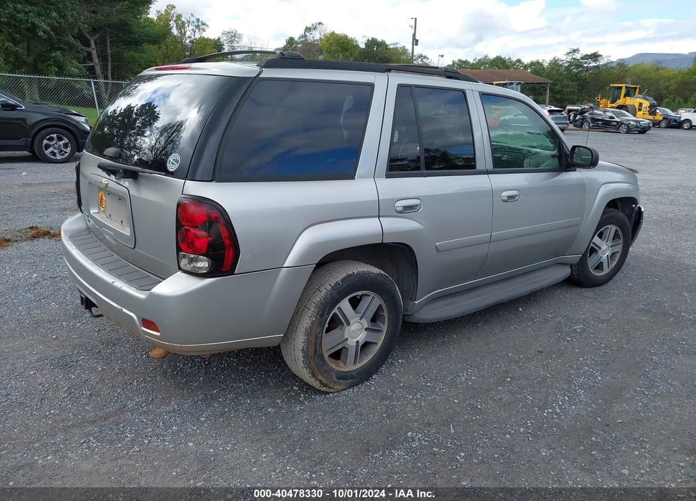 2007 CHEVROLET TRAILBLAZER VIN: 1GNDT13S372284631