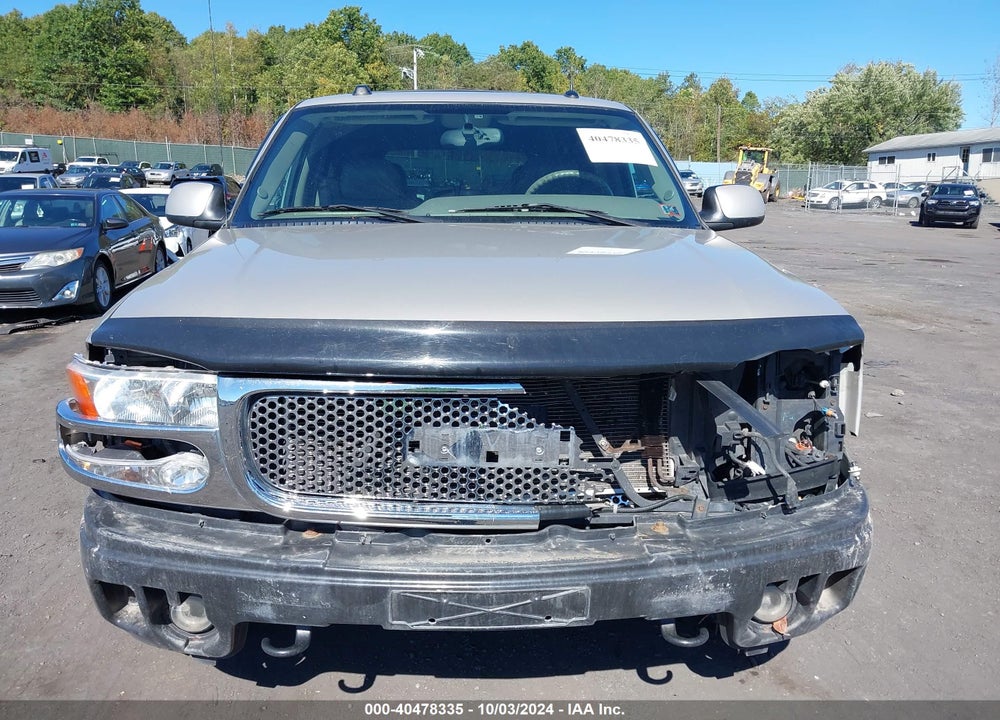 2005 GMC YUKON DENALI VIN: 1GKEK63U95J152804
