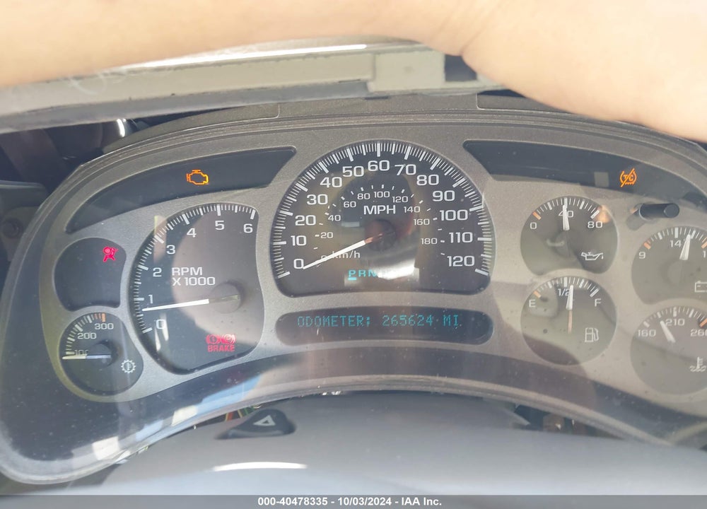 2005 GMC YUKON DENALI VIN: 1GKEK63U95J152804
