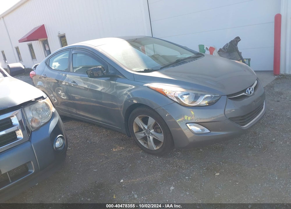 2013 HYUNDAI ELANTRA GLS VIN: 5NPDH4AE7DH375078