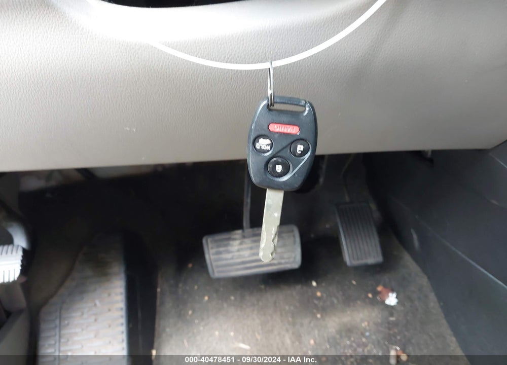 2013 HONDA PILOT EX-L VIN: 5FNYF3H54DB042486