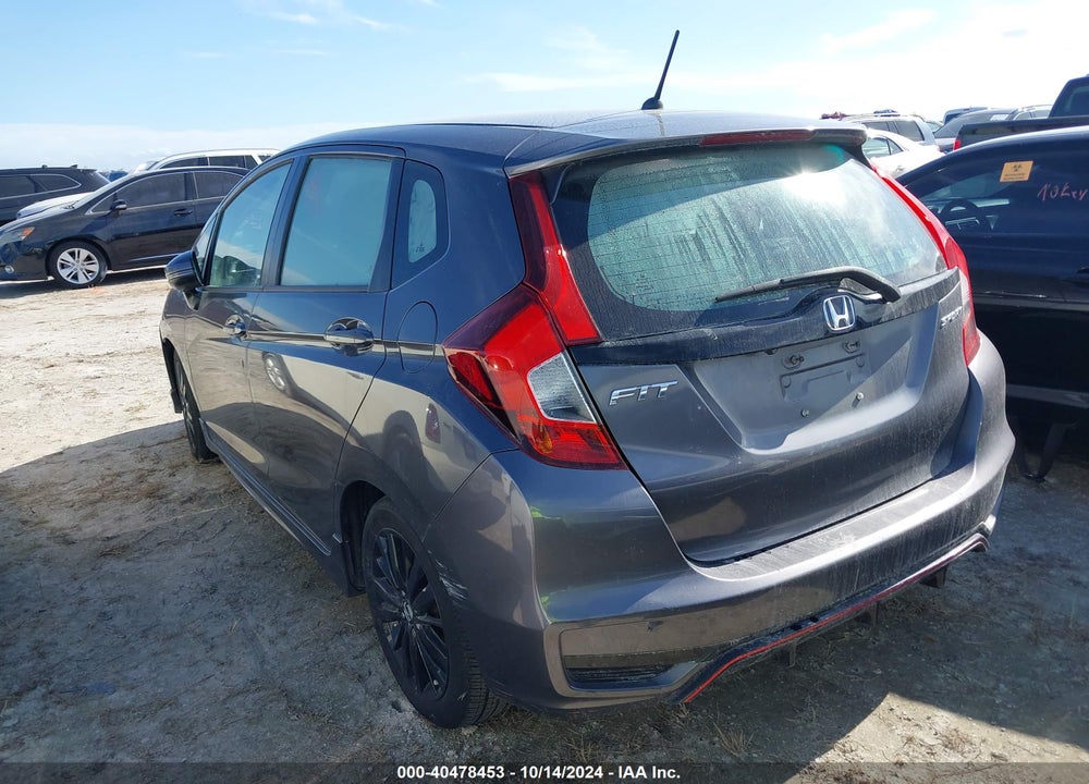 2018 HONDA FIT SPORT VIN: 3HGGK5H65JM707304