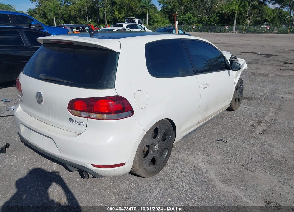 2011 VOLKSWAGEN GTI 2-DOOR VIN: WVWEV7AJ7BW055889