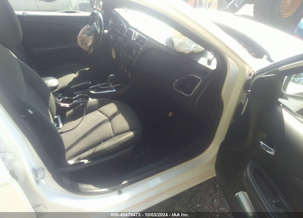 2012 CHRYSLER 200 TOURING VIN: 1C3CCBBBXCN114100