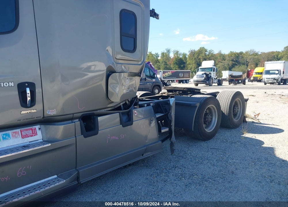 2020 FREIGHTLINER NEW CASCADIA 126 VIN: 3AKJHHDRXLSLK0771