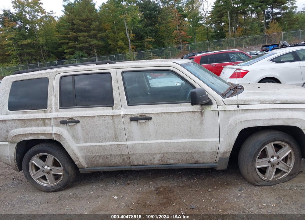 2008 JEEP PATRIOT SPORT VIN: 1J8FF28W08D620731