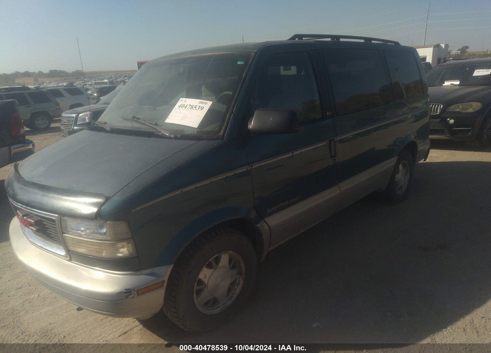 1998 GMC SAFARI SLE VIN: 1GKEL19W3WB520155