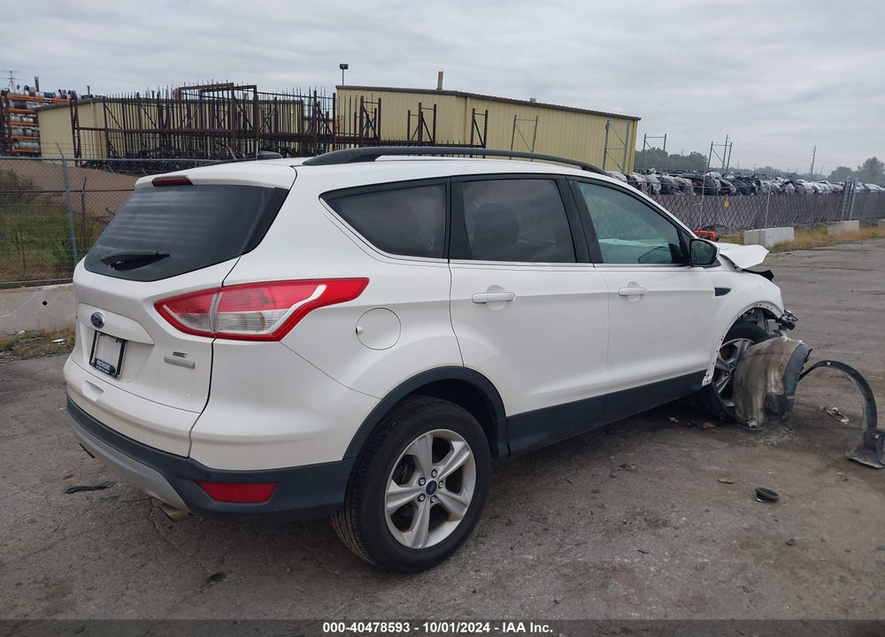 2016 FORD ESCAPE VIN: 1FMCU0GX5GUC08930