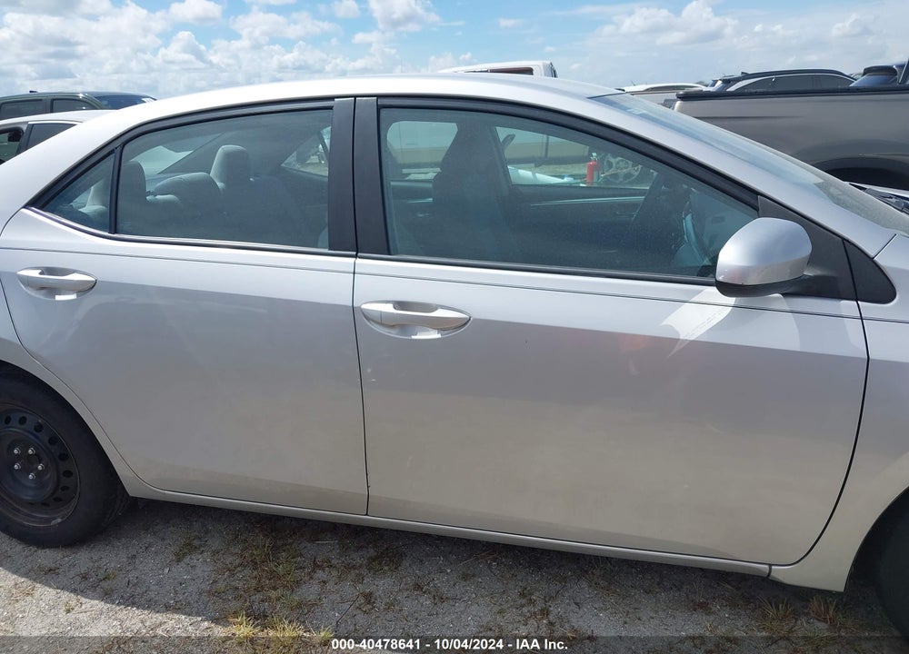 2015 TOYOTA COROLLA LE VIN: 5YFBURHE1FP343660