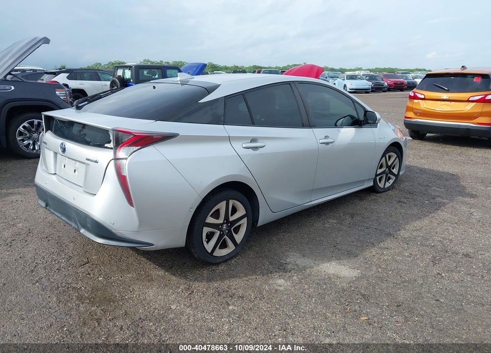 2017 TOYOTA PRIUS FOUR TOURING VIN: JTDKARFU1H3043356