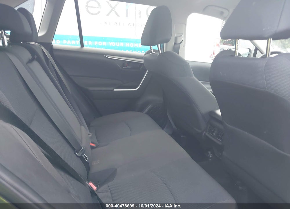 2024 TOYOTA RAV4 LE VIN: 2T3F1RFV3RC420988