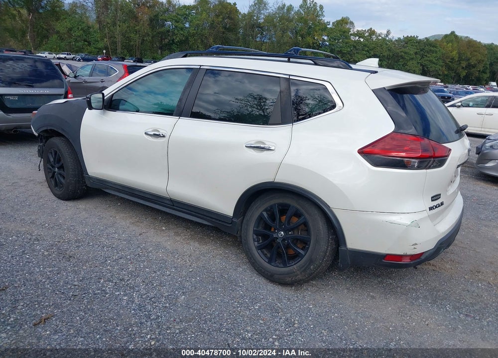 2018 NISSAN ROGUE SV VIN: 5N1AT2MT4JC741730