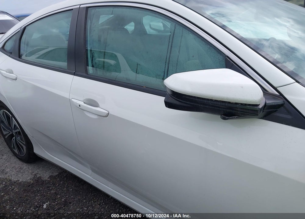 2018 HONDA CIVIC EX-T VIN: 19XFC1F37JE004127