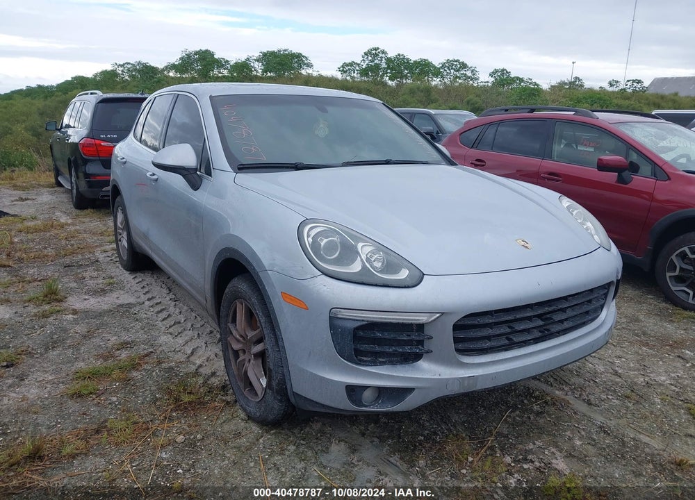 2016 PORSCHE CAYENNE VIN: WP1AA2A26GLA10293