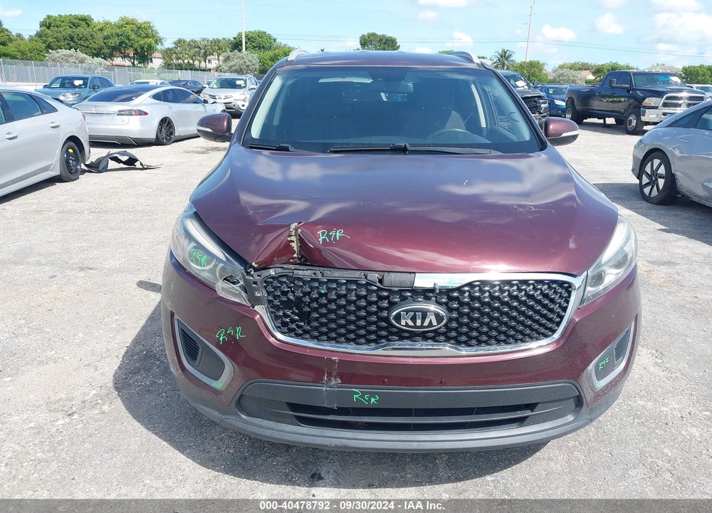 2016 KIA SORENTO 2.4L LX VIN: 5XYPG4A30GG127653