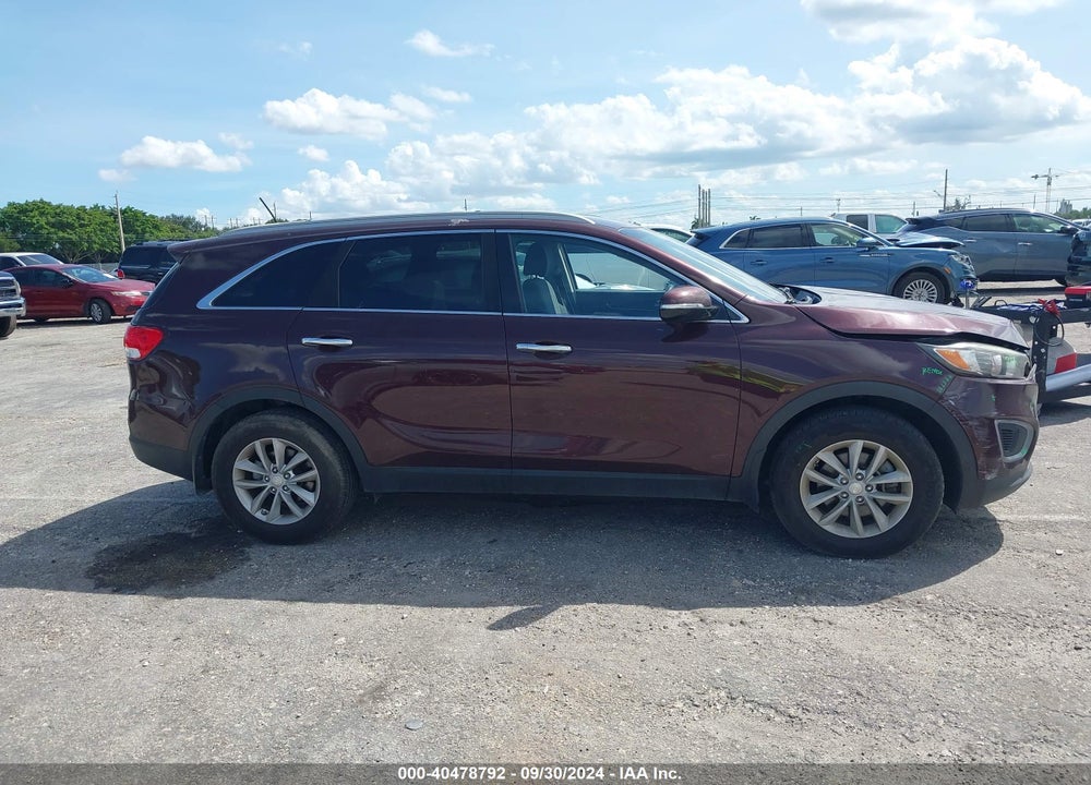 2016 KIA SORENTO 2.4L LX VIN: 5XYPG4A30GG127653