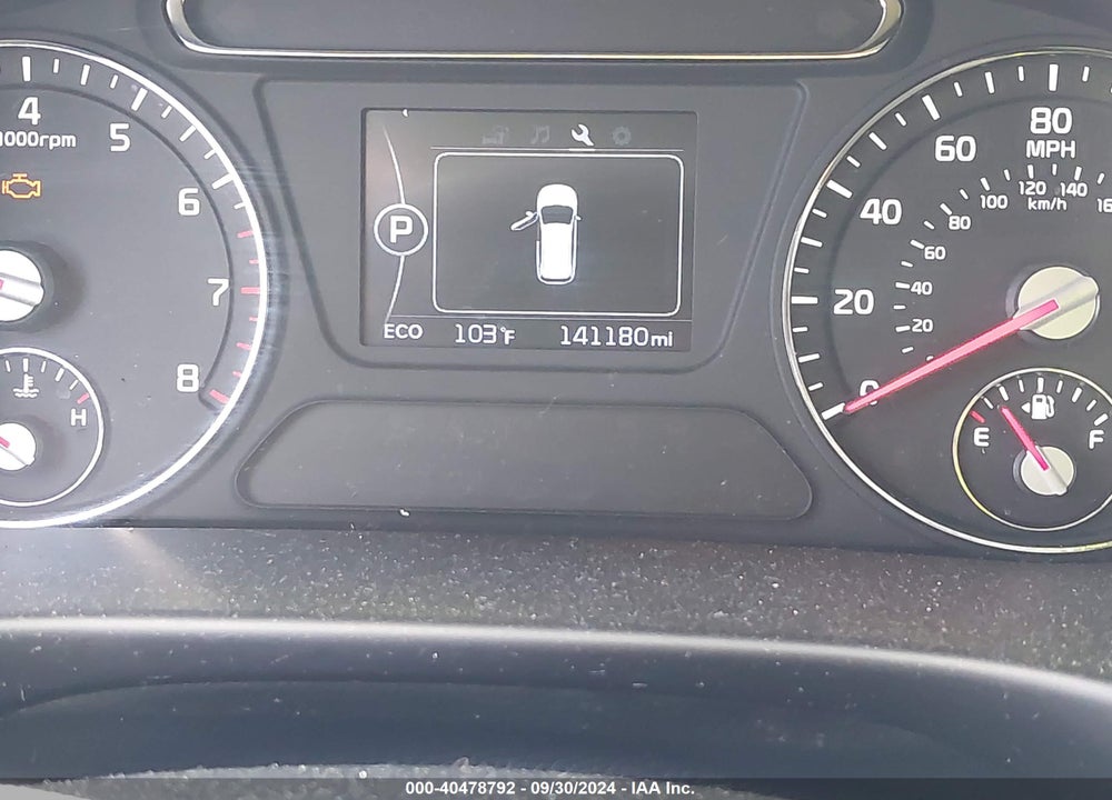 2016 KIA SORENTO 2.4L LX VIN: 5XYPG4A30GG127653