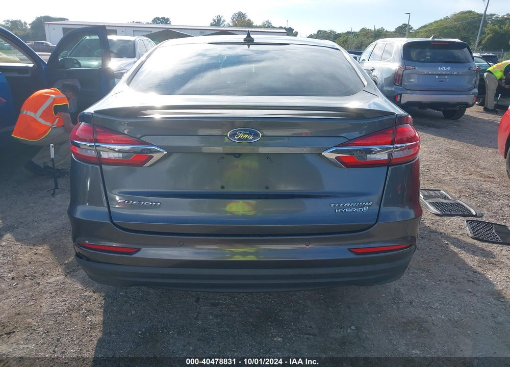 2019 FORD FUSION HYBRID TITANIUM VIN: 3FA6P0RU4KR209231