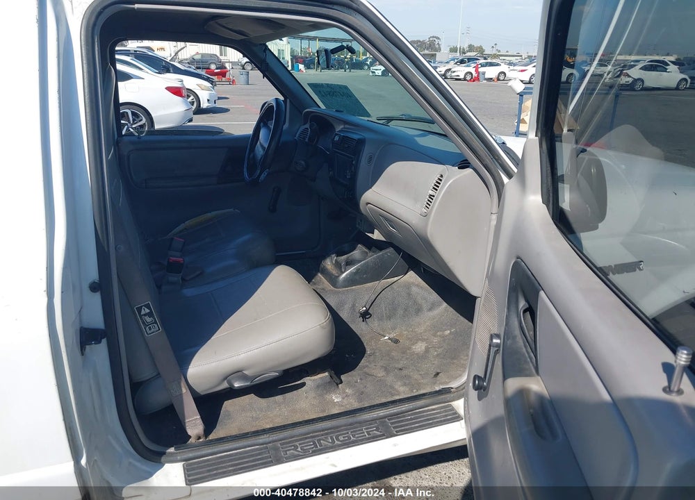 2000 FORD RANGER XL/XLT VIN: 1FTYR10V3YPA56608