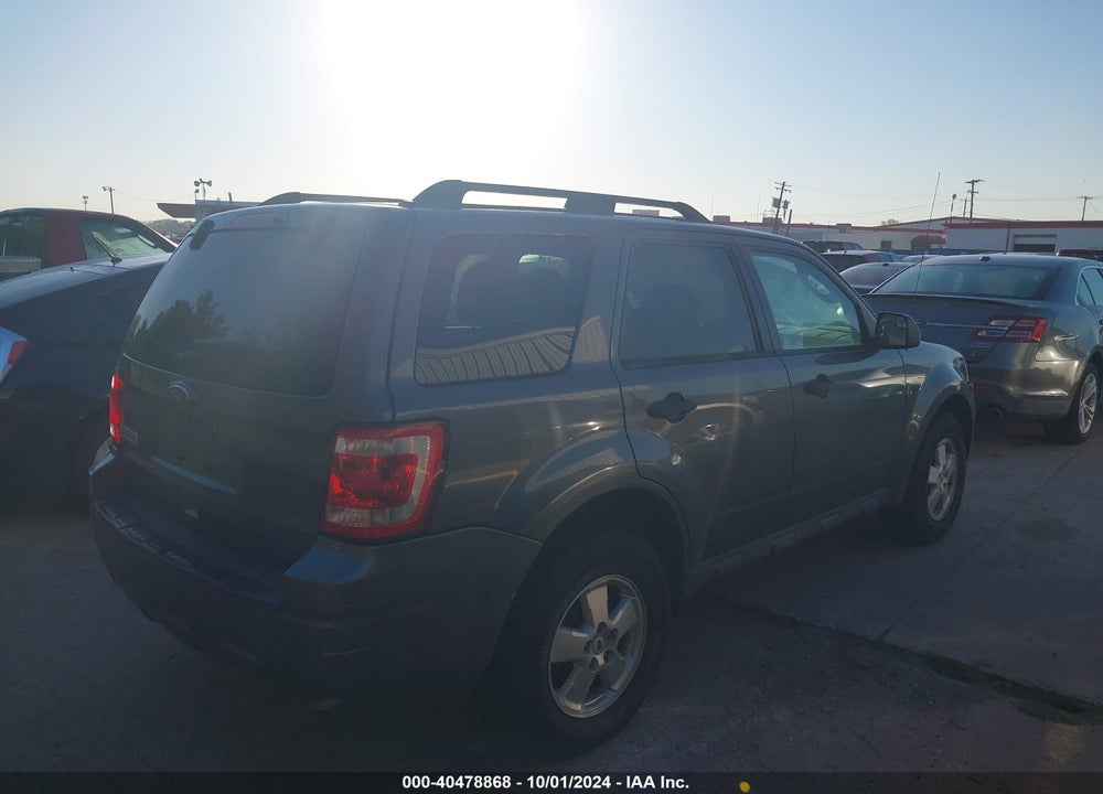 2011 FORD ESCAPE XLT VIN: 1FMCU9D74BKB99439