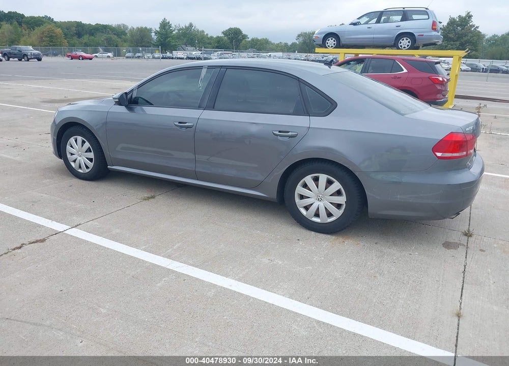 2012 VOLKSWAGEN PASSAT 2.5L S VIN: 1VWAP7A35CC057604