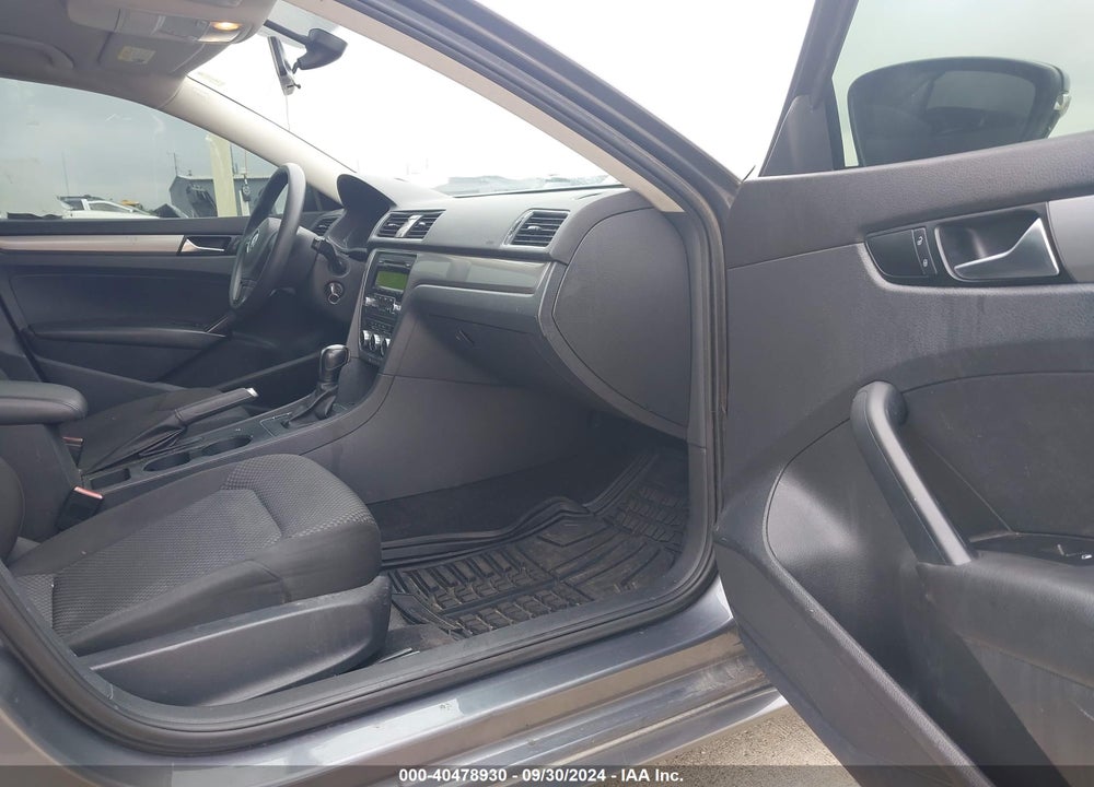 2012 VOLKSWAGEN PASSAT 2.5L S VIN: 1VWAP7A35CC057604