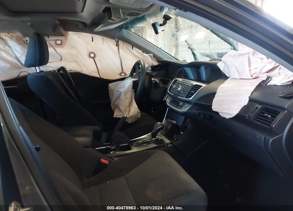 2013 HONDA ACCORD EX VIN: 1HGCR2F72DA137381