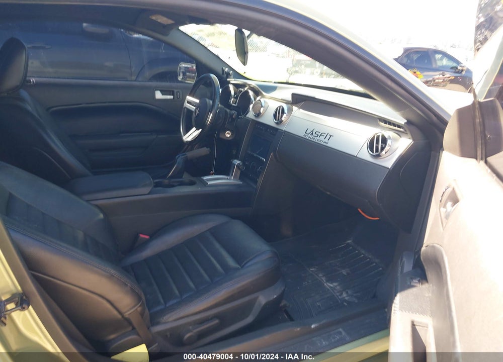2006 FORD MUSTANG GT VIN: 1ZVFT82H165250908