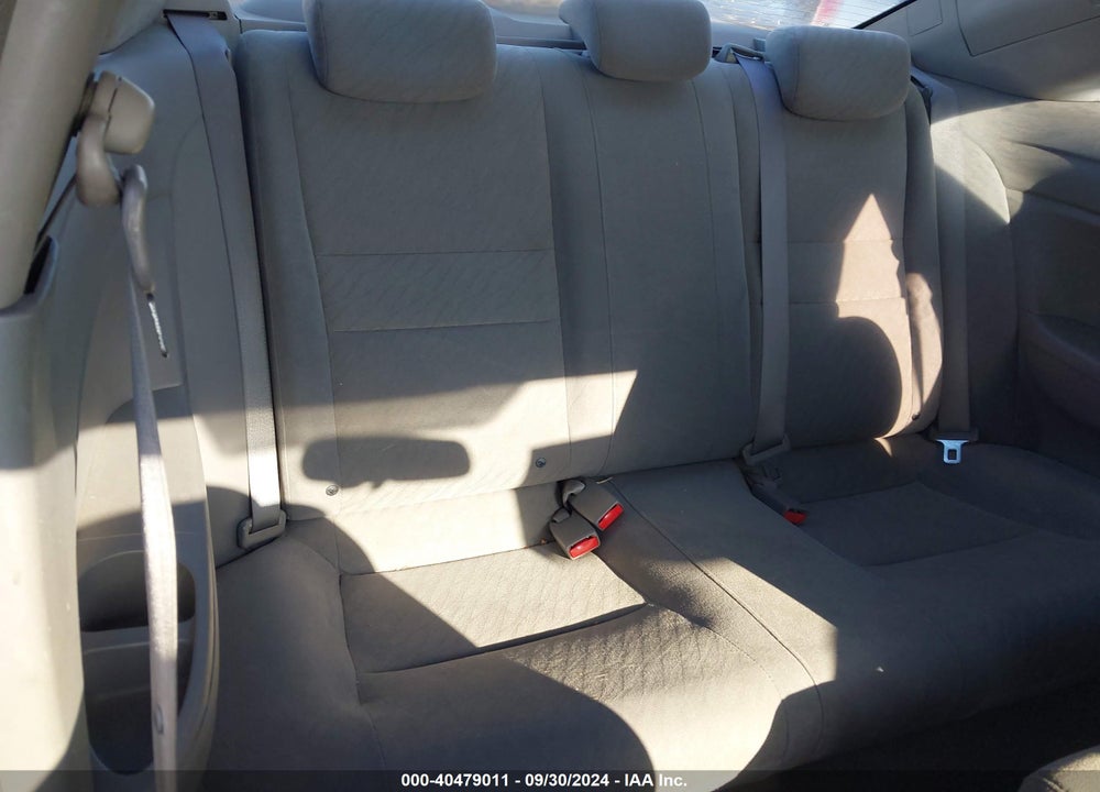 2010 HONDA CIVIC LX VIN: 2HGFG1B61AH534507